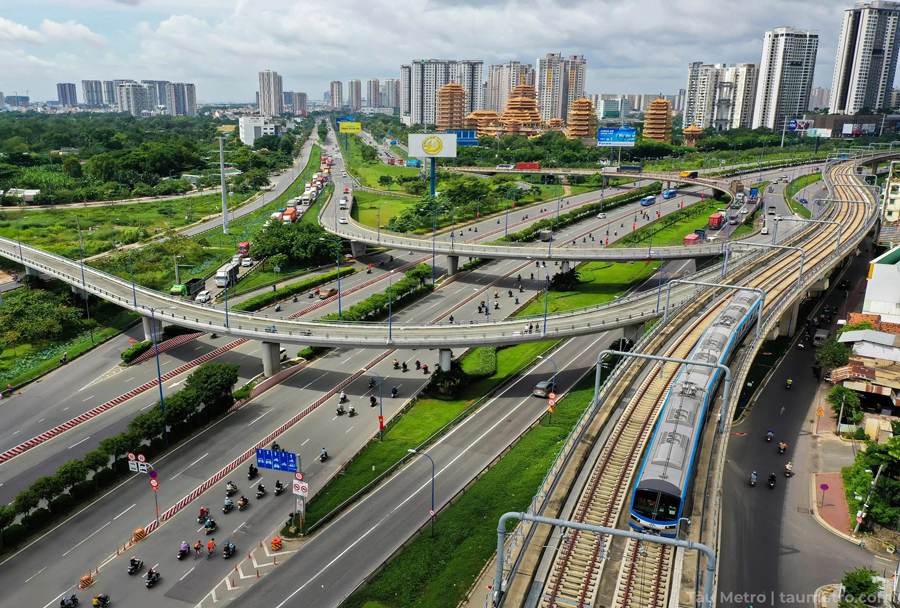 hinh anh thuc te he thong tau dien metro so 1 ben thanh suoi tien