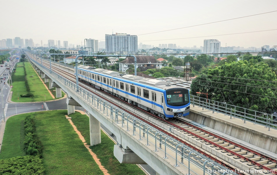hinh anh thuc te he thong tau dien metro so 1 ben thanh suoi tien