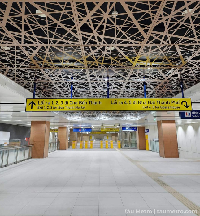 hinh anh thuc te nha ga nha hat thanh pho thuoc tuyen metro so 1