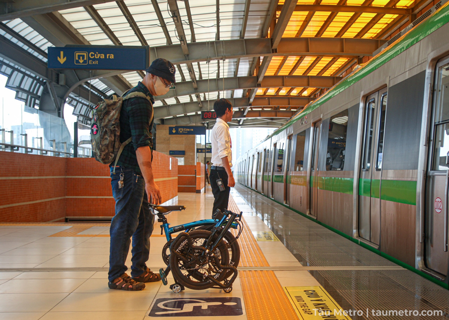 co duoc mang xe dap len tau metro khong