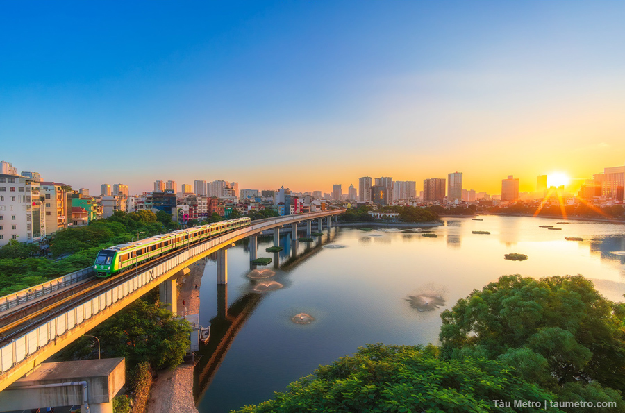 hinh anh thuc te cac doan tau dien thuoc he thong metro ha noi