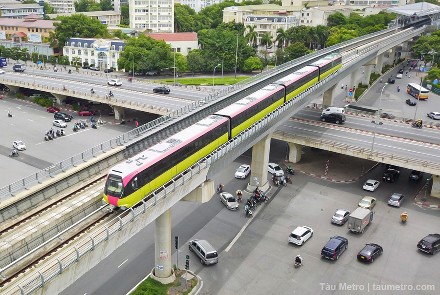 hinh anh thuc te cac doan tau dien thuoc he thong metro ha noi